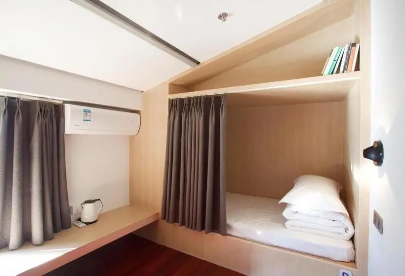 اتاق استاندارد چهار تخته, Trip Voicer Chengdu Wide And Narrow Alley