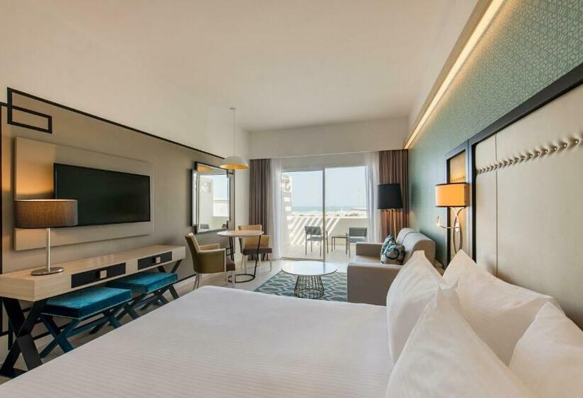 Номер Executive, Radisson Blu Resort Saidia Beach