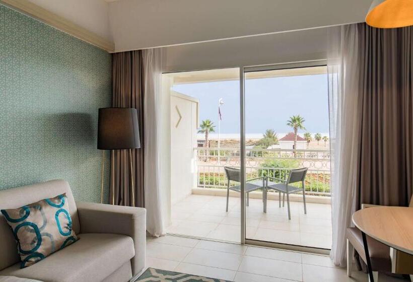 Номер Premium Боковой Вид на Море, Radisson Blu Resort Saidia Beach