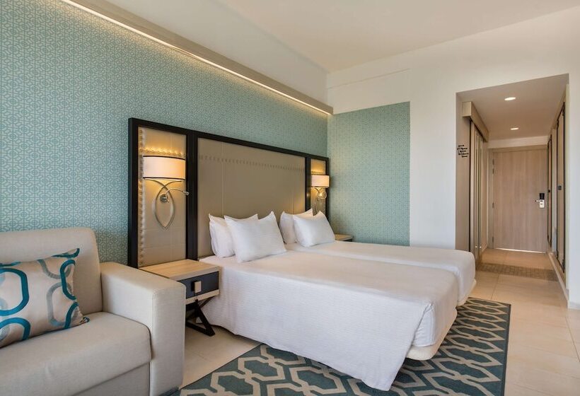 이그제큐티브 룸, Radisson Blu Resort Saidia Beach