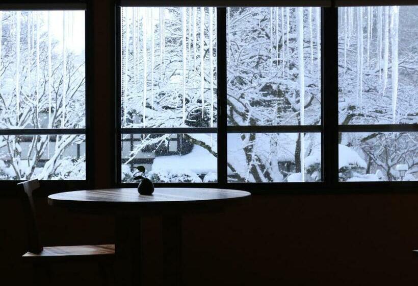 标准单人间共用浴室, Itamuro Onsen Daikokuya