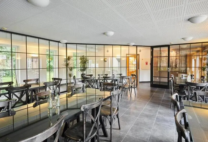 Standard Kolmen Hengen Huone, Danhostel Esbjerg