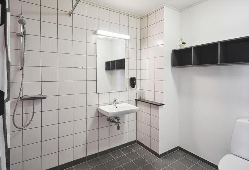 חדר סטנדרט לשלושה, Danhostel Esbjerg