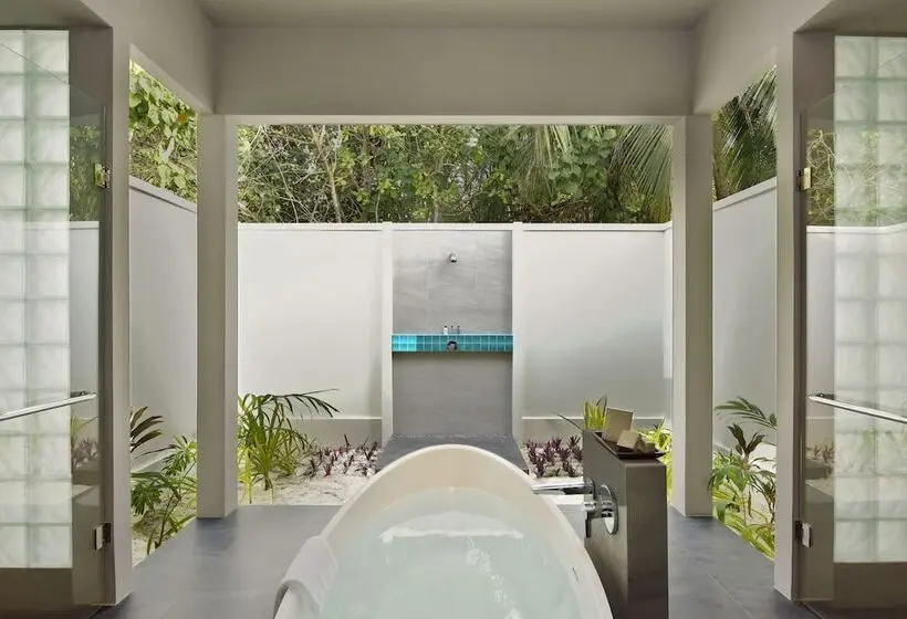 ویلای 1 خوابه, Niva Dhigali Maldives