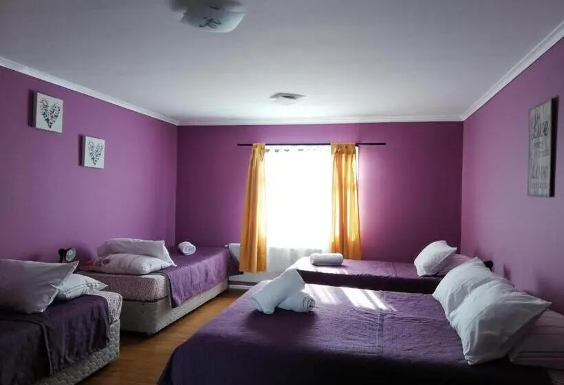 スタンダード4人部屋, Hostal La Base