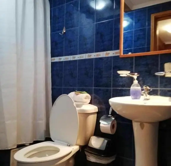 スタンダード4人部屋, Hostal La Base
