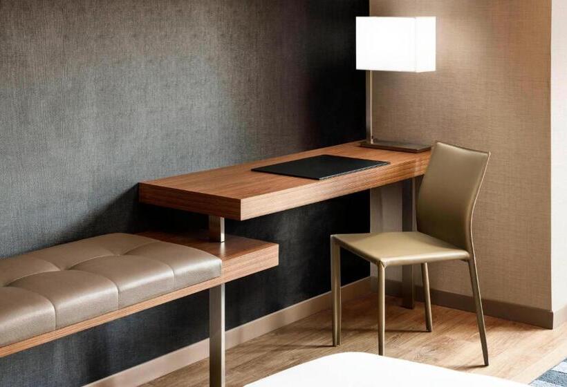 غرفة قياسية بالطابق العلوى, Ac Hotel By Marriott Chapel Hill Downtown