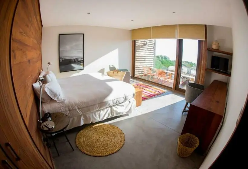 Suite mit Meerblick, Alaia