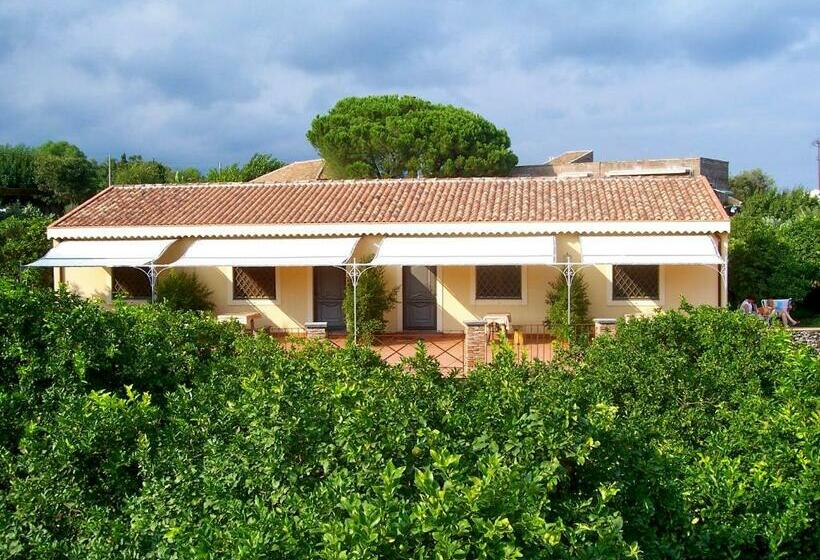 דירת חדר, Il Limoneto Acireale