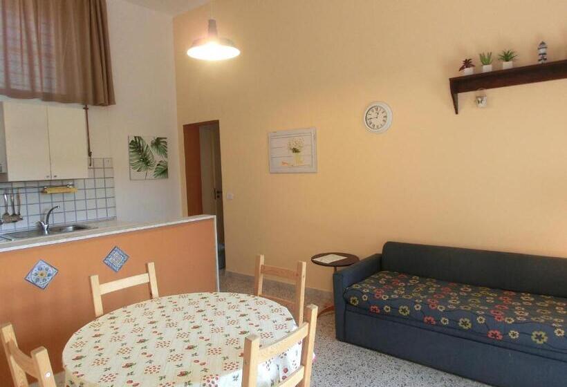 דירת חדר נוף לגינה, Il Limoneto Acireale