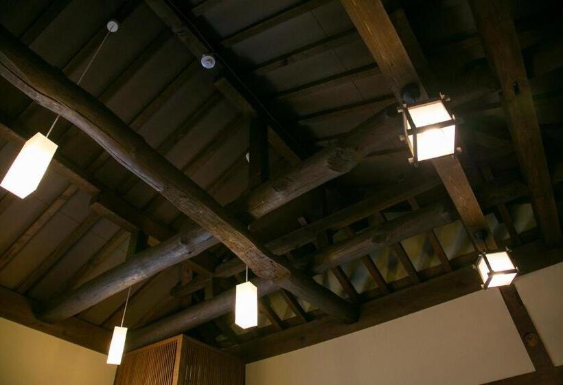 اتاق لوکس خانوادگی, Kutsukake Stay Nakakaruizawa