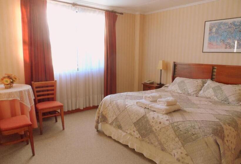 Superior Kamer, Lady Florence Dixie