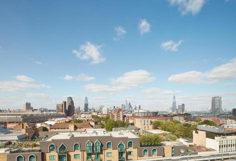 Номер Премиум, Marlin Waterloo