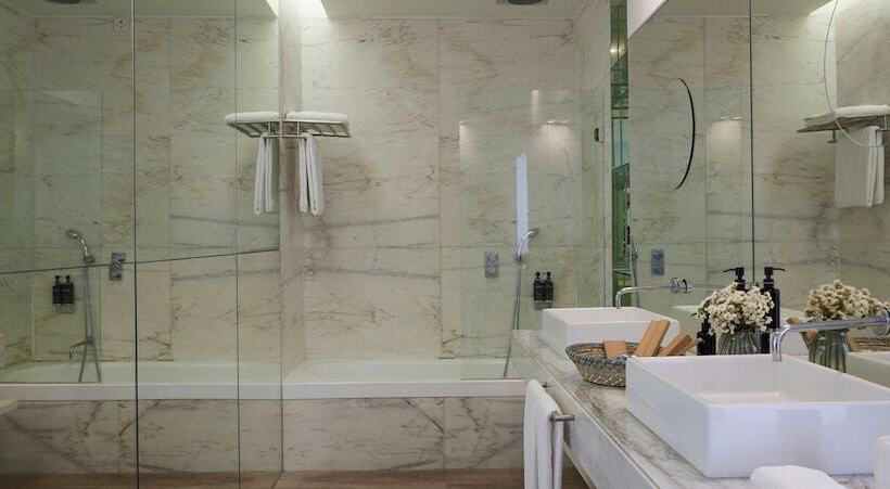 스위트, Octant Santiago