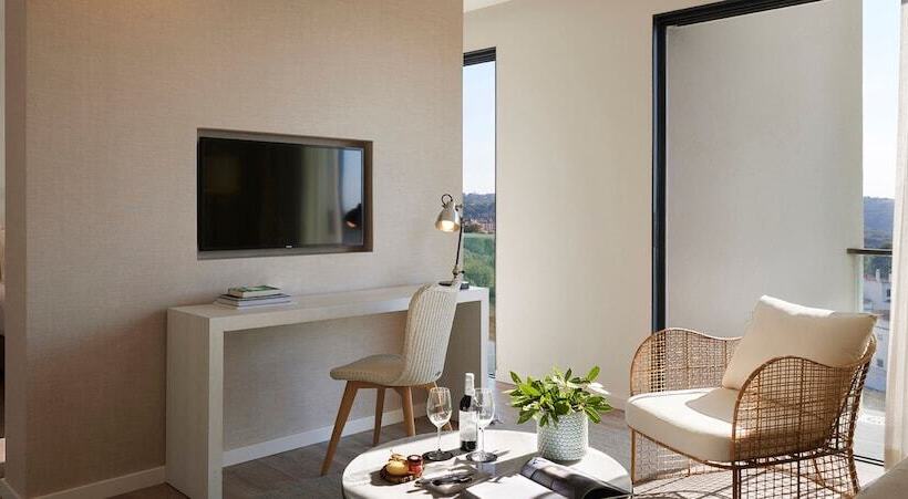 스위트, Octant Santiago