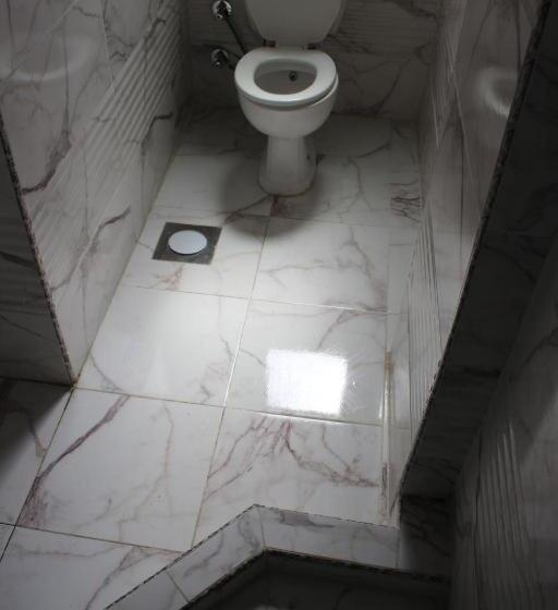 اتاق اکونومی یک تخته, Sea Star