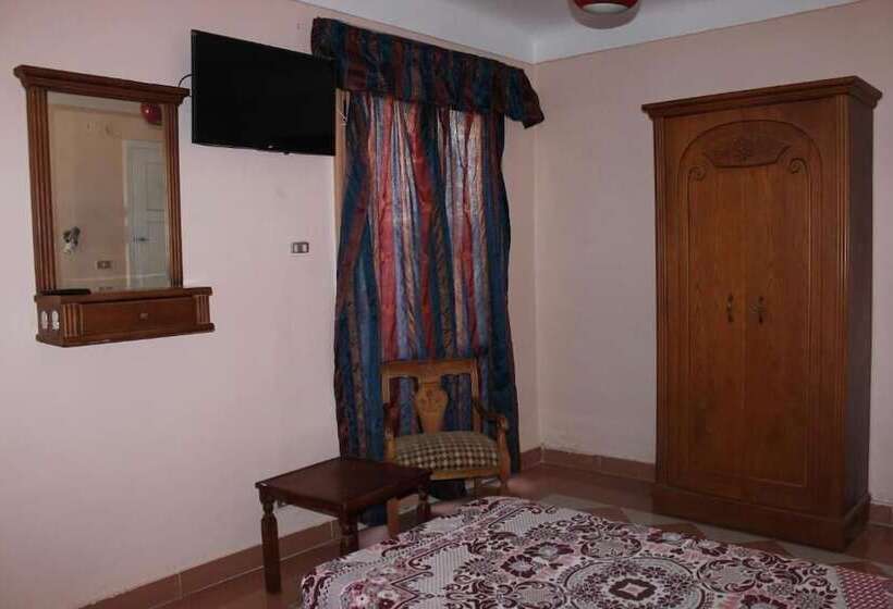 اتاق استاندارد سه نفره, Sea Star