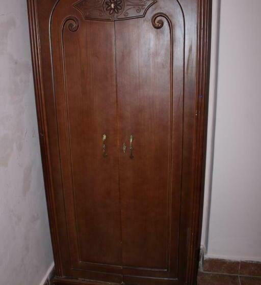 اتاق اکونومی یک تخته, Sea Star