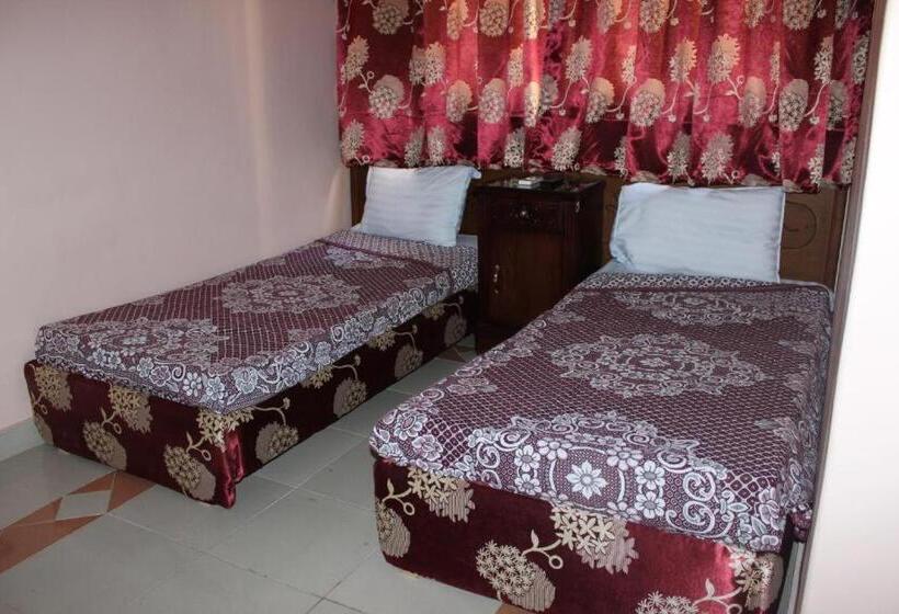 اتاق استاندارد چهار تخته با چشم‌انداز دریا, Sea Star