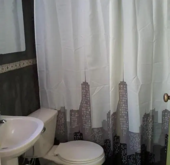 اتاق استاندارد, Aji Verde Hostel