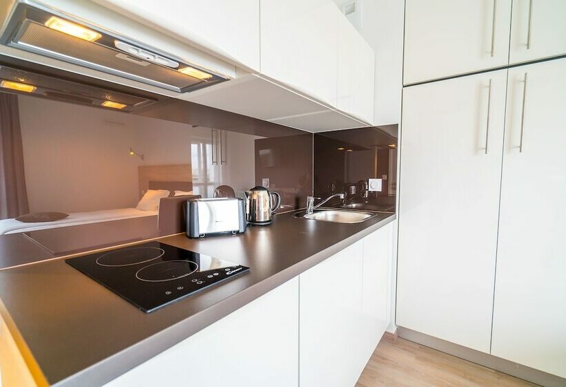 استودیو کامفورت, All Suites Choisy Le Roi