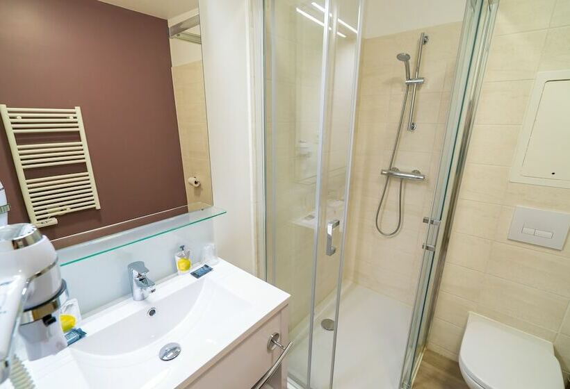 استودیوی استاندارد, All Suites Choisy Le Roi