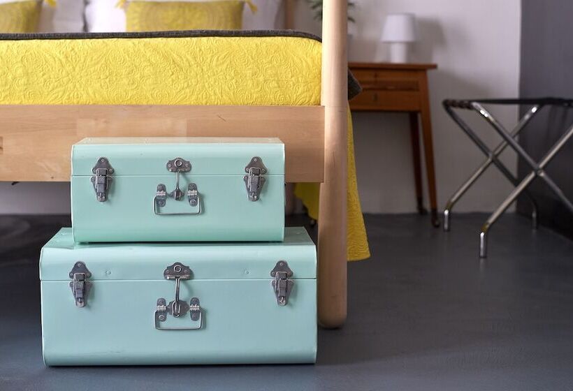 スタンダード４人部屋, Curù