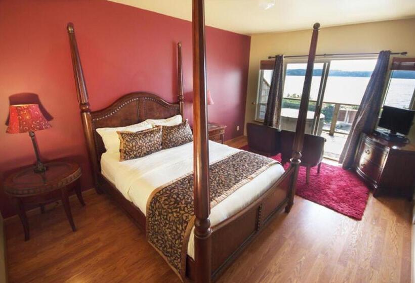 Люкс с гидромассажем, Camano Island Inn