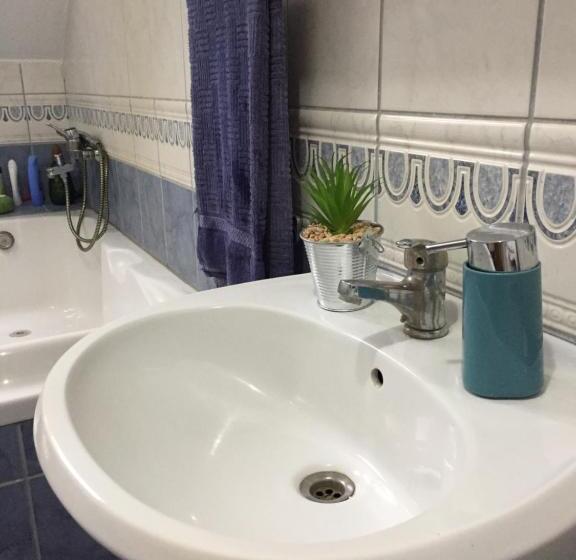 غرفة قياسية حمام مشترك, Hostel Lega House