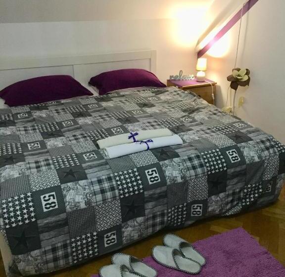 غرفة قياسية حمام مشترك, Hostel Lega House