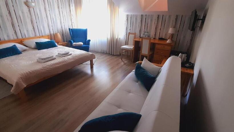 Полулюкс, Bartnik