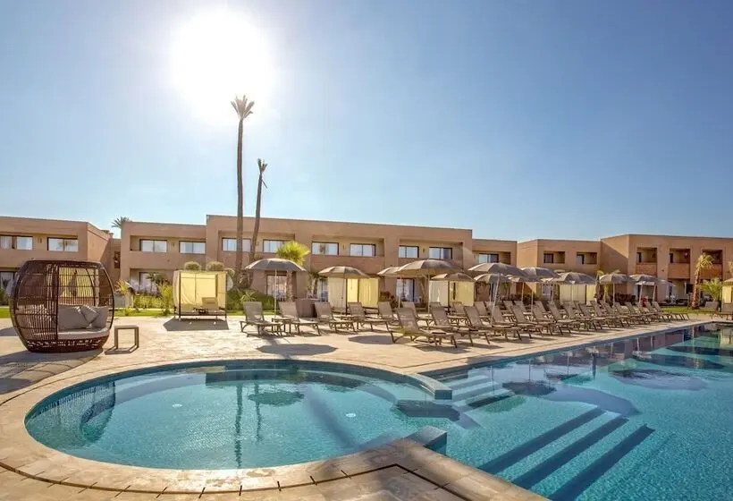 اتاق سوپریور با چشم‌انداز استخر, Be Live Collection Marrakech - Adults Only - All Inclusive