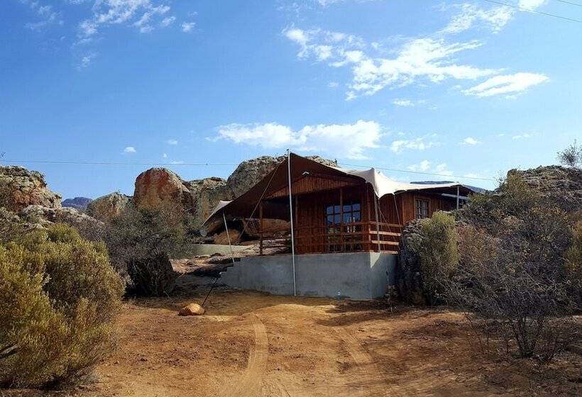 קוטג' דלוקס, De Pakhuys