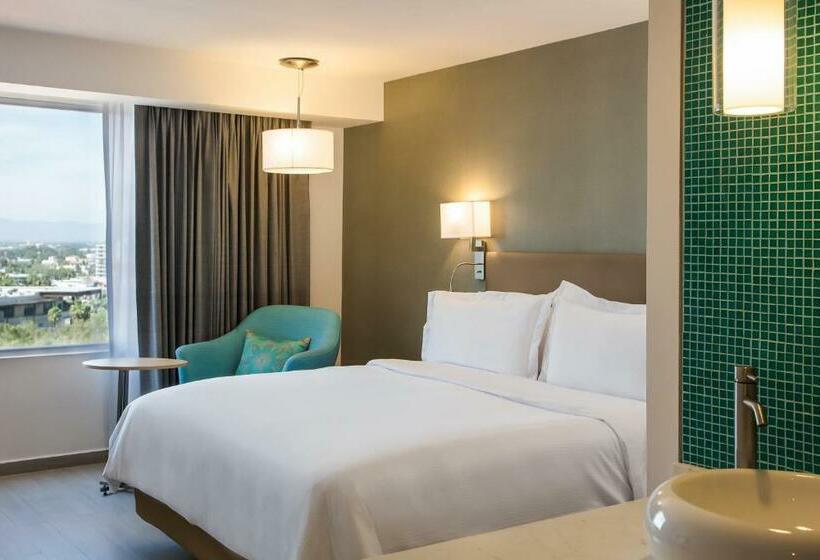 اتاق سوپریور با تخت بزرگ, Fiesta Inn Puerto Vallarta Isla