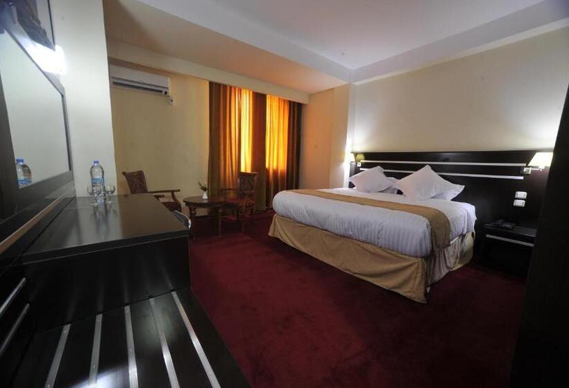 اتاق لوکس یک تخته, Numidien