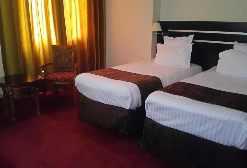 اتاق لوکس یک تخته, Numidien