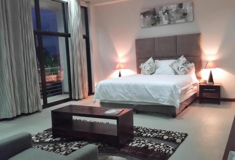 سوییت اجرایی, Pamo Hotel And Restaurants