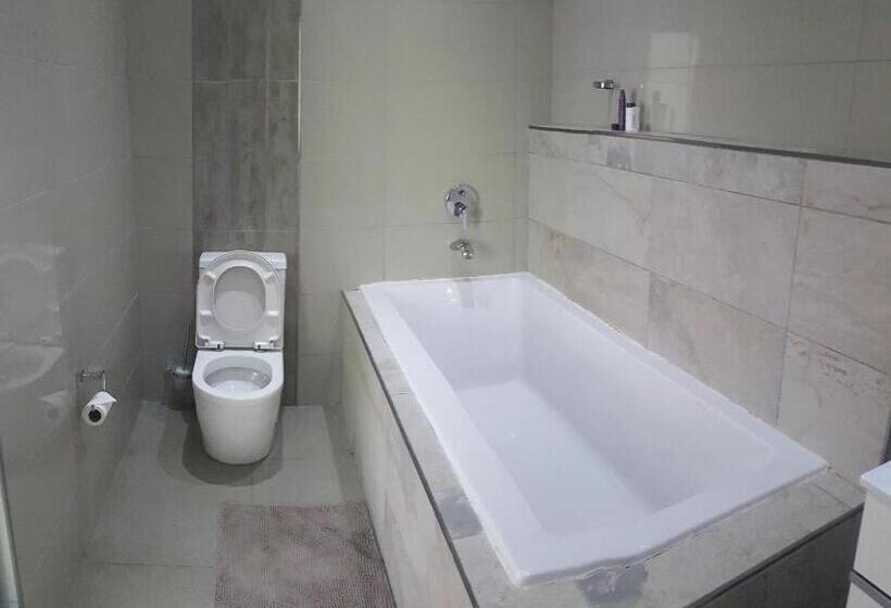 اتاق لوکس, Pamo Hotel And Restaurants