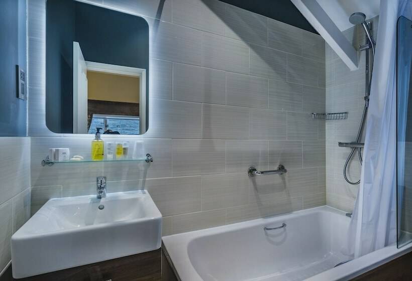 غرفة سوبيريور, The Feathers Hotel, Helmsley, North Yorkshire