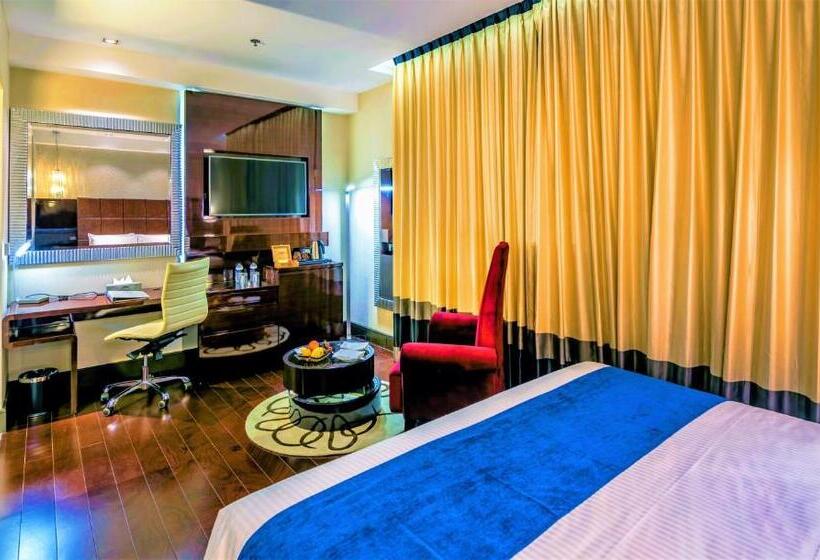 سوئیت با تخت بزرگ, The Raintree Dhaka A Luxury Collection