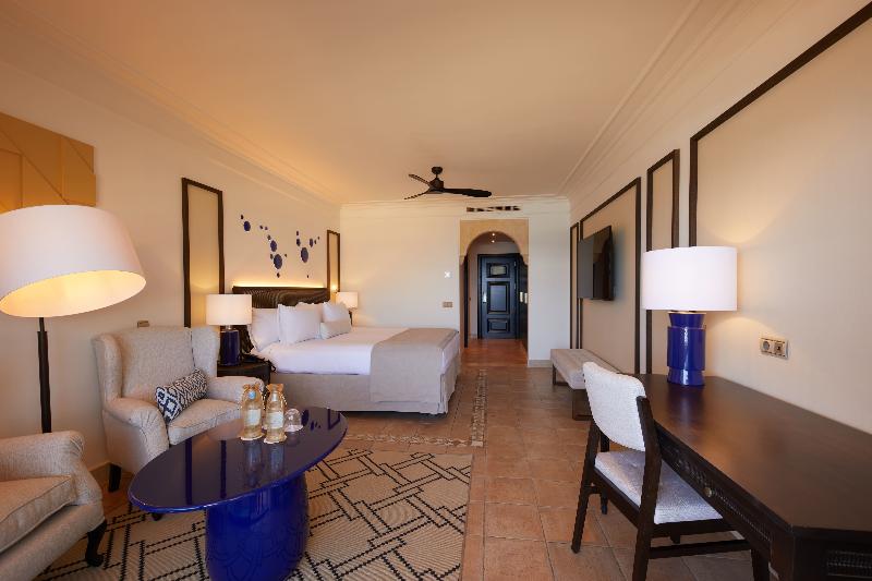 اتاق لوکس, The Raintree Dhaka A Luxury Collection