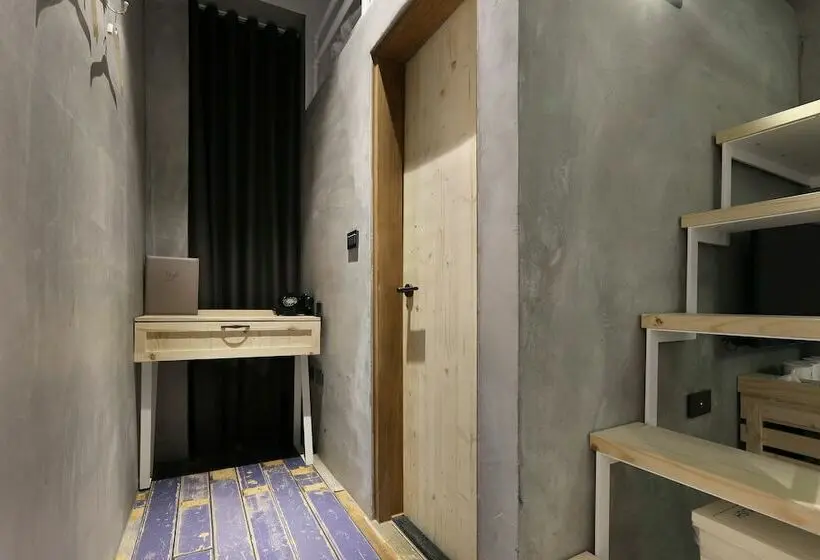 اتاق استاندارد سه نفره, Mini Hotels