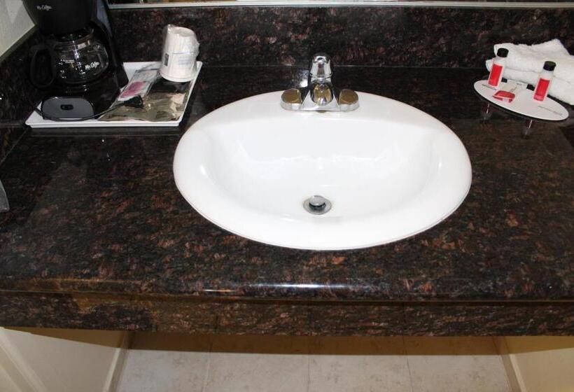 غرفة كلاسيكية رباعية, Travelodge By Wyndham Buena Park