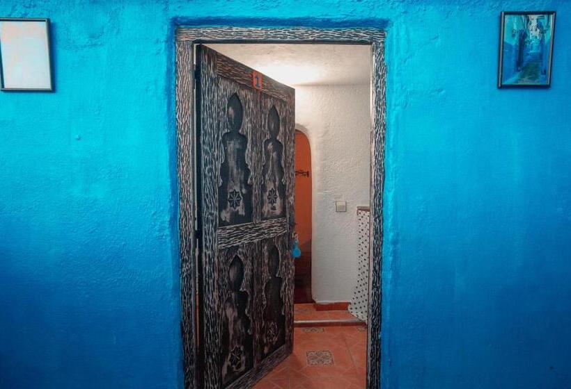 高级洋房, Riad Antek