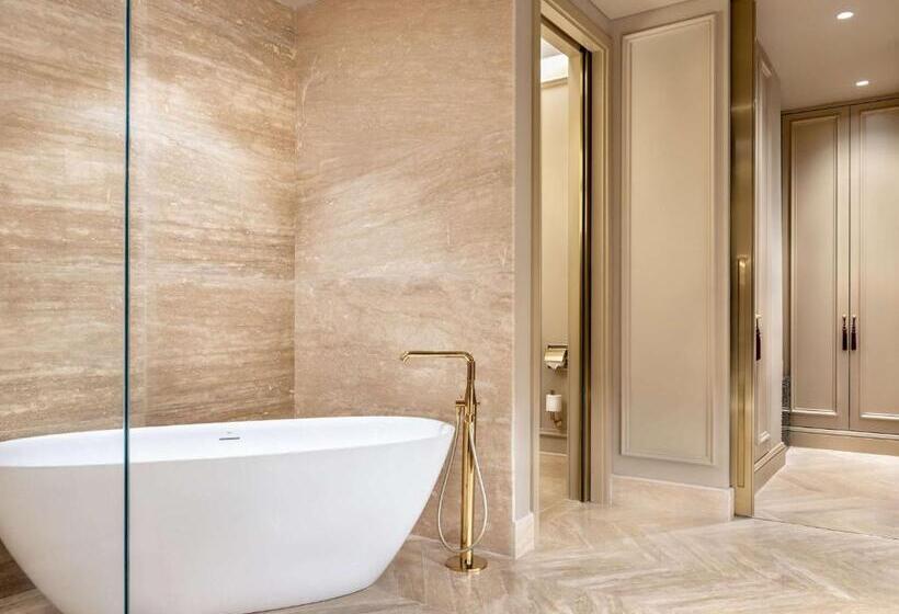 سوئیت کلاب, Sofitel Cotonou Marina Hotel & Spa