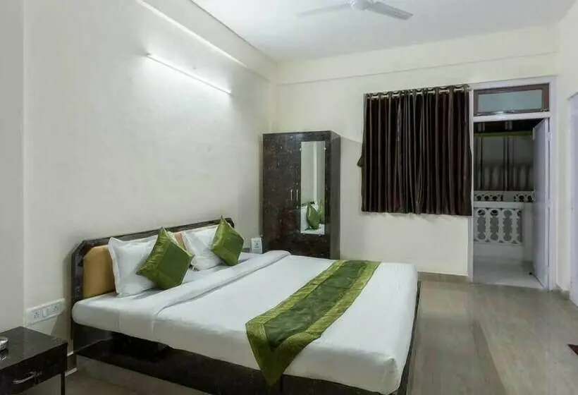 اتاق کلاسیک, Blossom Resort Goa