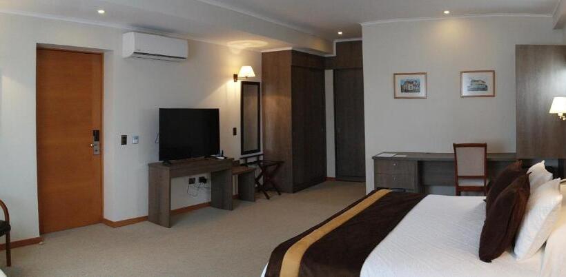 سوییت جونیور, Conrado Hotel Osorno