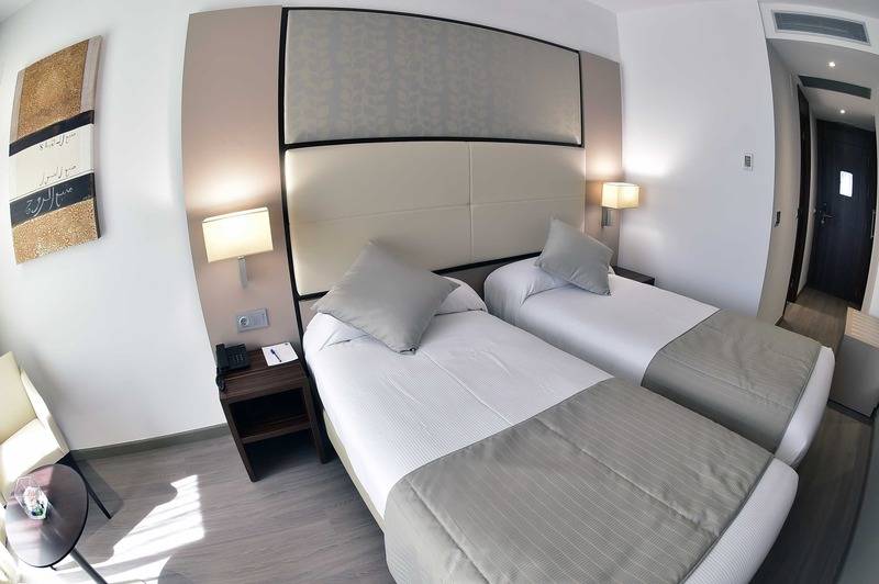 اتاق لوکس, Az Hôtels Vieux Kouba