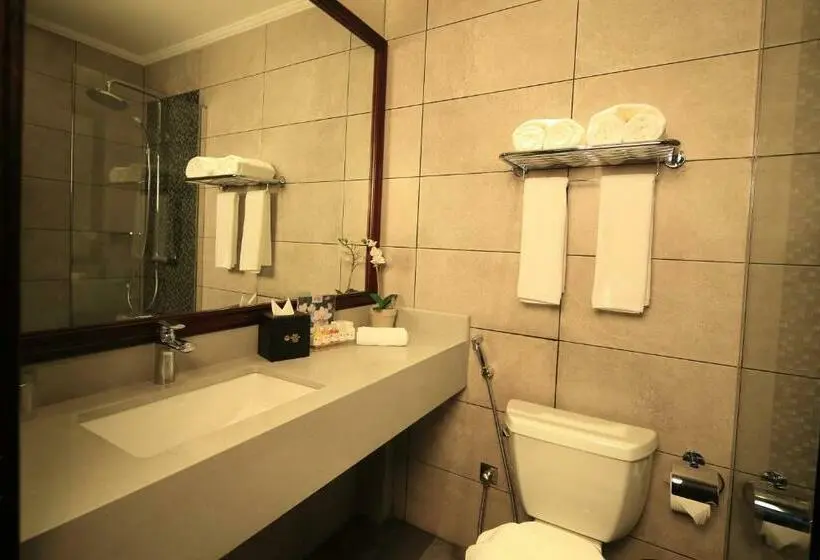 キングサイズベッドのスーペリアルーム, Best Western Plus Fursan