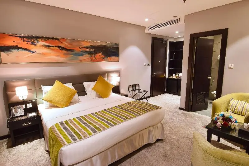 キングサイズベッドのデラックスルーム, Best Western Plus Fursan